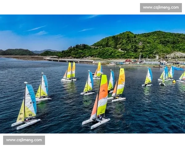 35 家帆逐浪象山！2025 中国家庭帆船赛启航